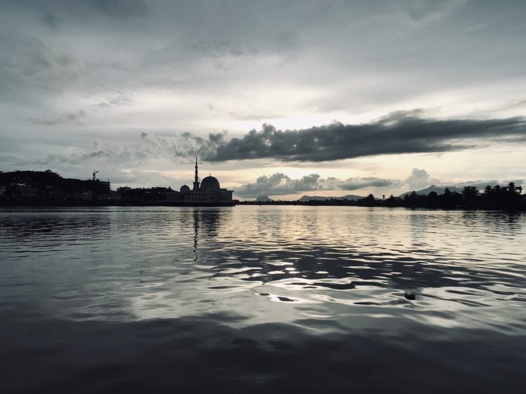 Azwan082 - tulis² info, tangkap² gambar, rekod² video